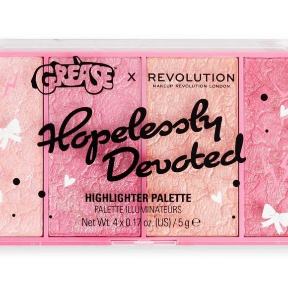 Revolution Hopelessly Devoted Highlighter Palette - Pink and Gold - Picture 1 of 4